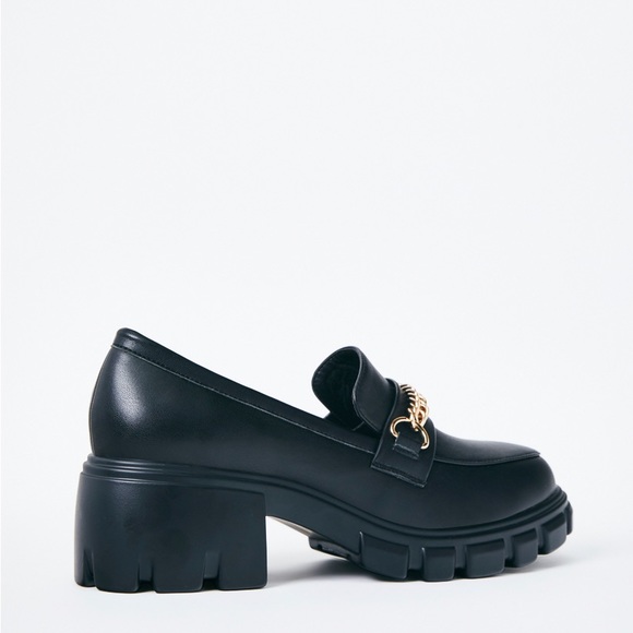 LELI CHAIN DETAIL LUG SOLE LOAFER - shoedazzle - Picture 2 of 4